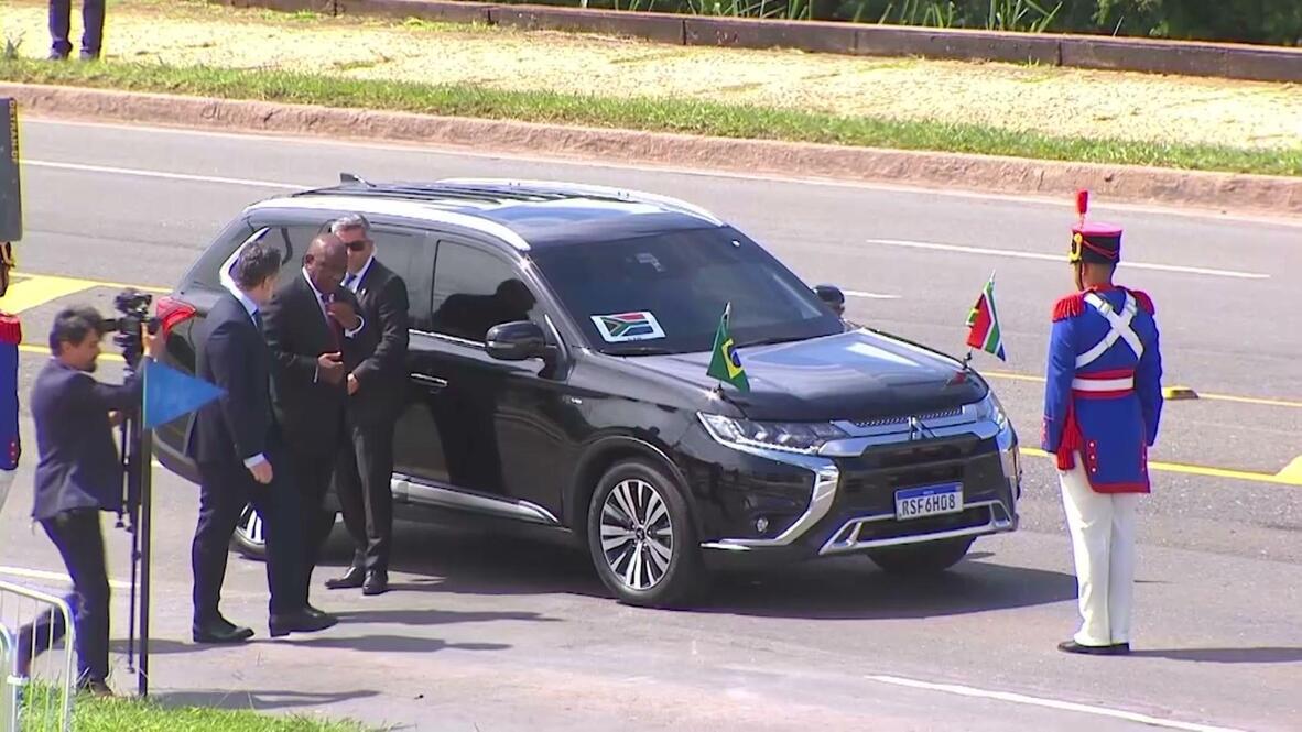 BRICS bromance - Ramaphosa, Lula share warm embrace, smiles and jokes during meeting in Brasilia