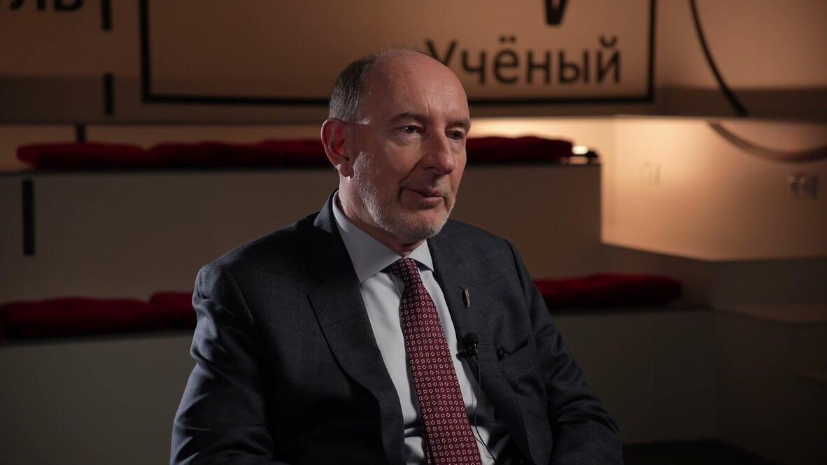 Trump's trying to spread chaos so he can control the world! - Charles de Gaulle's grandson says France should try to join BRICS